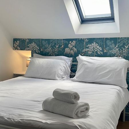 Lilyrose Hotel 휫비 외부 사진