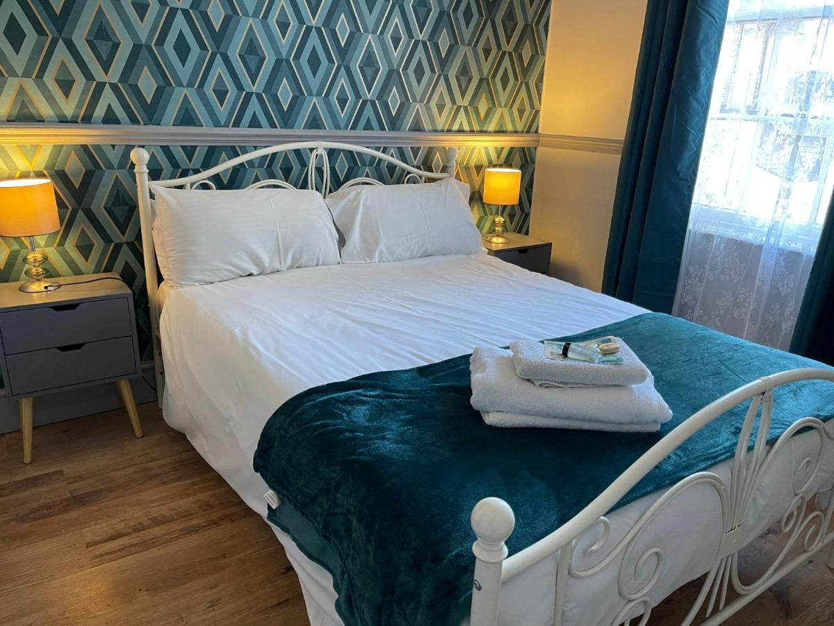 Lilyrose Hotel 휫비 외부 사진