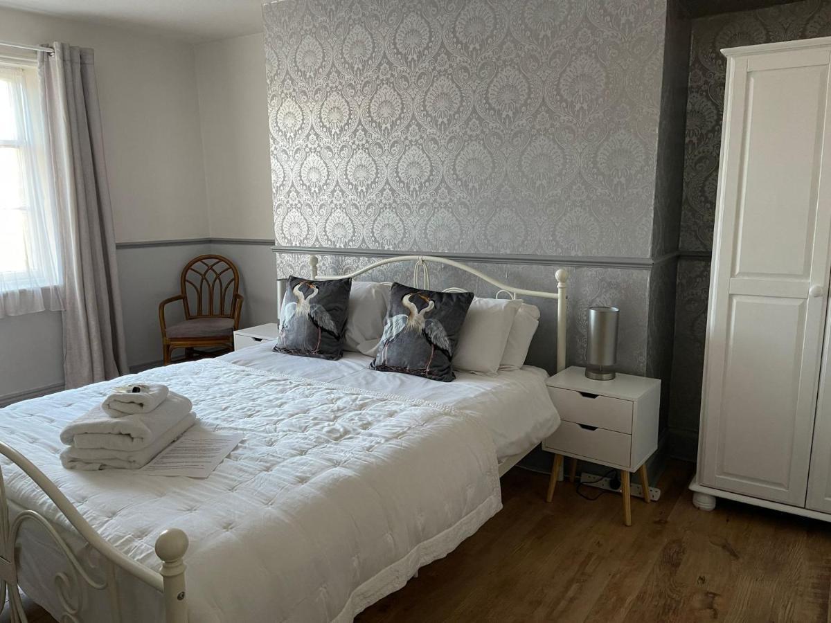 Lilyrose Hotel 휫비 외부 사진