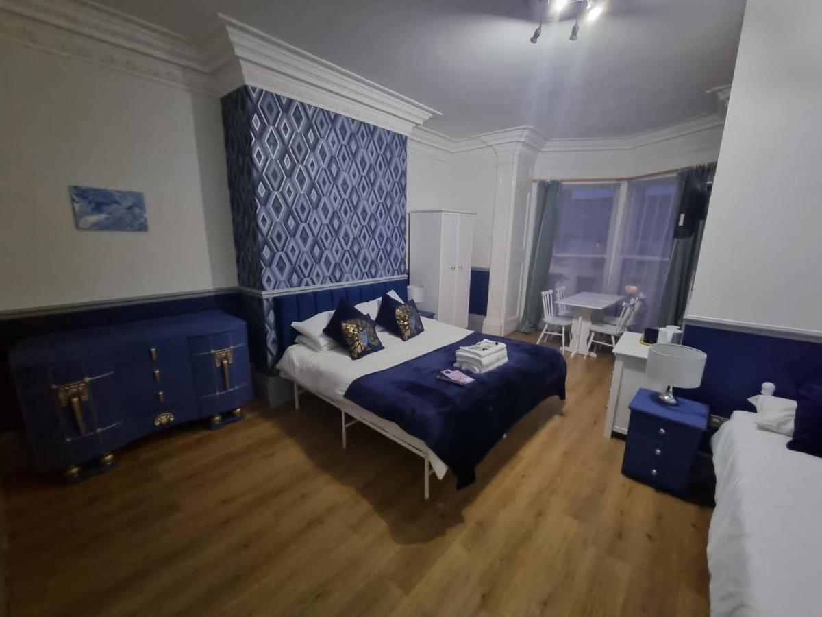 Lilyrose Hotel 휫비 외부 사진