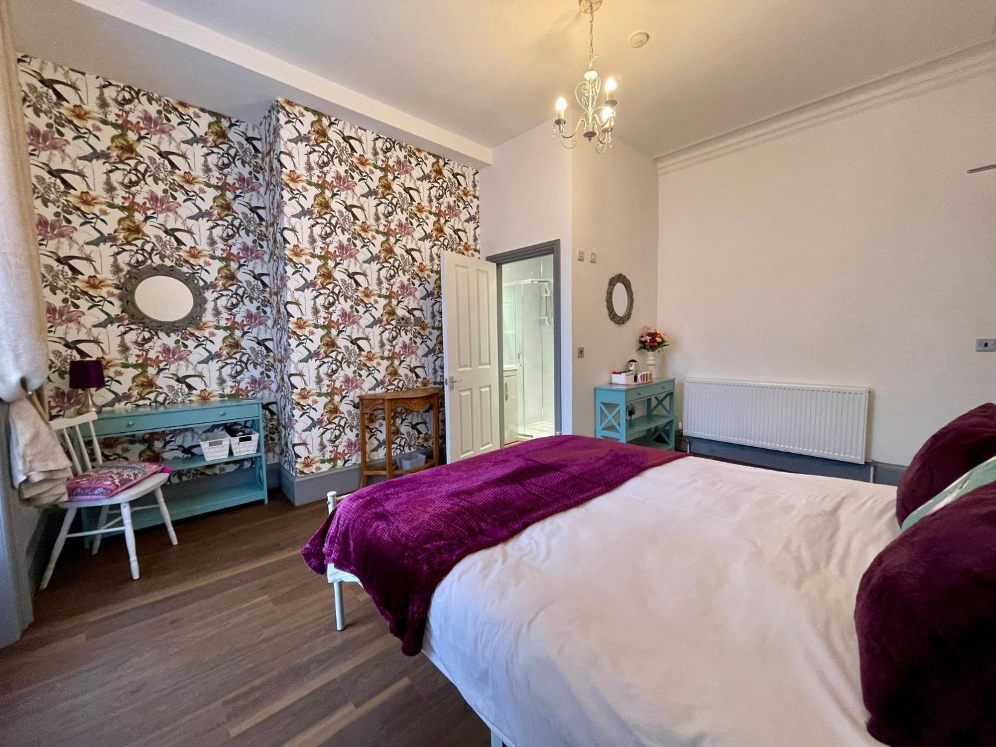 Lilyrose Hotel 휫비 외부 사진